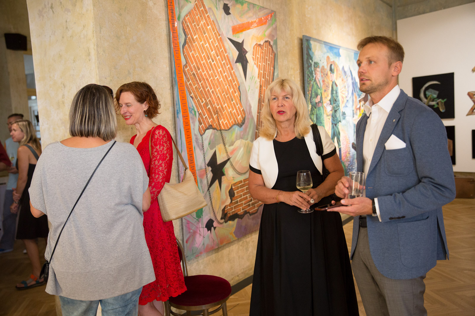 Total Global - Vernissage