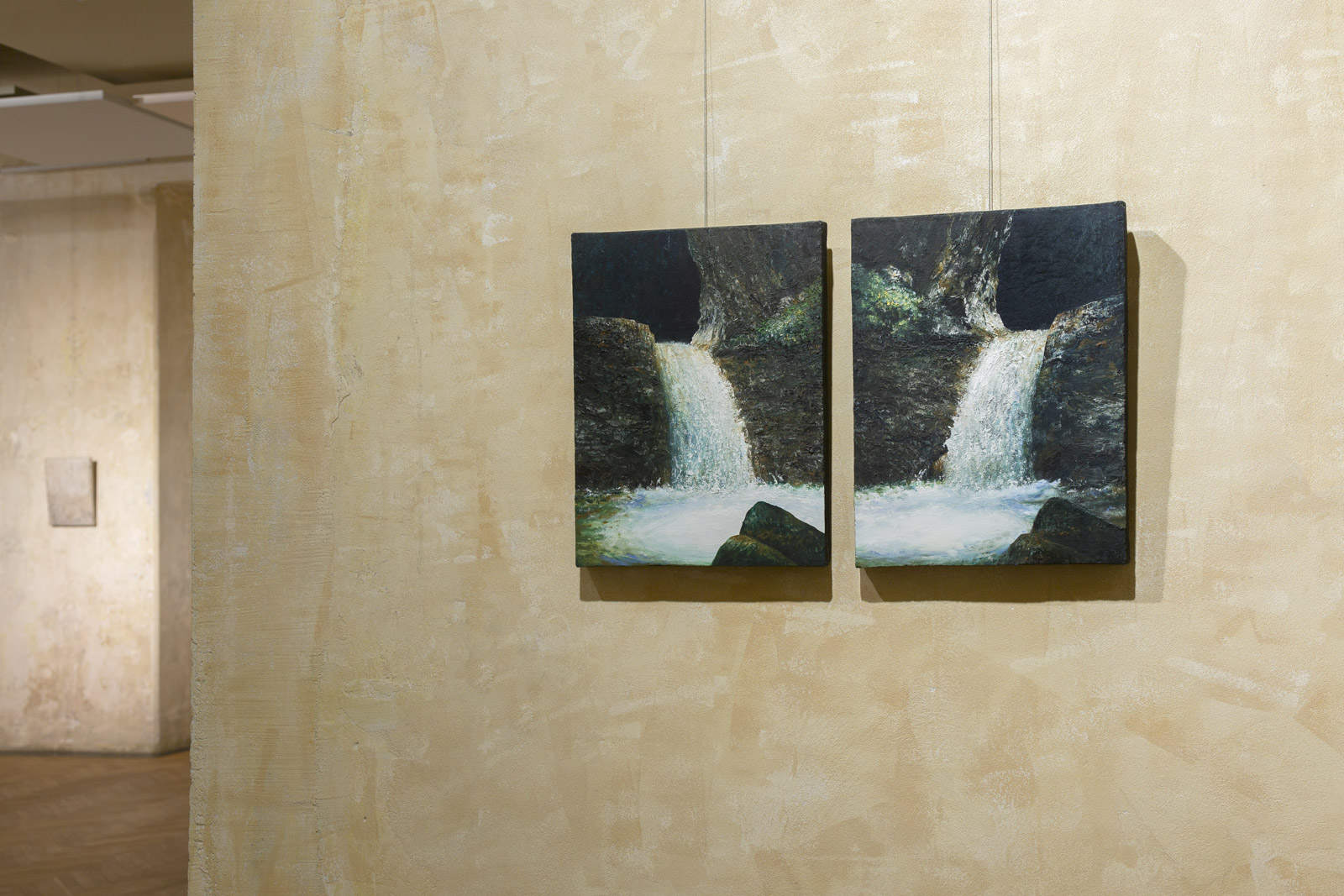 Uwe Hand - Twins: the Falls