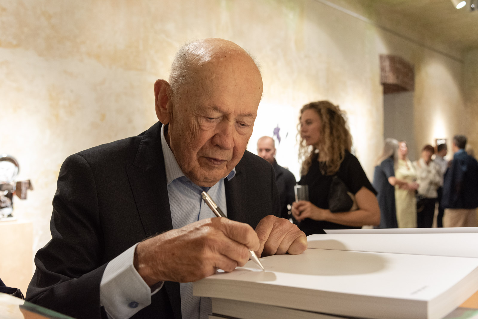 Safranko Kintera Cermak Eisenkraft Opening